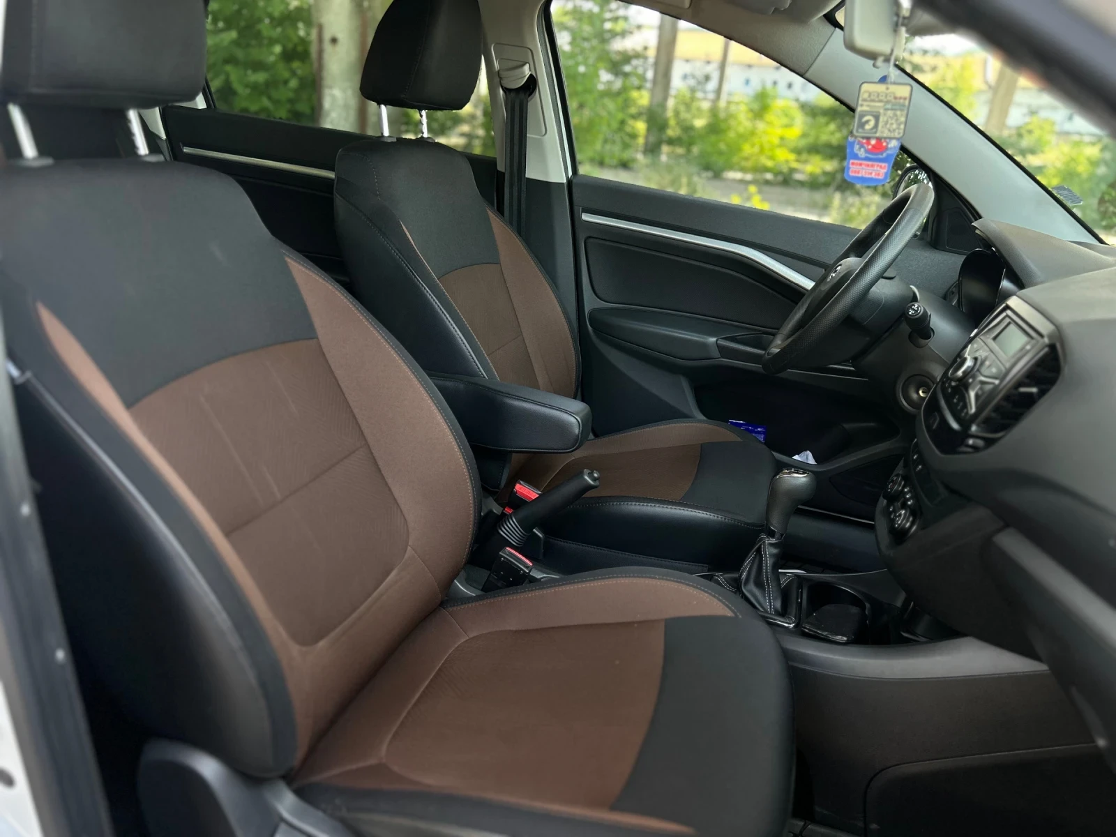 Lada Vesta 1.6i , снимка 10 - Автомобили и джипове - 55138204