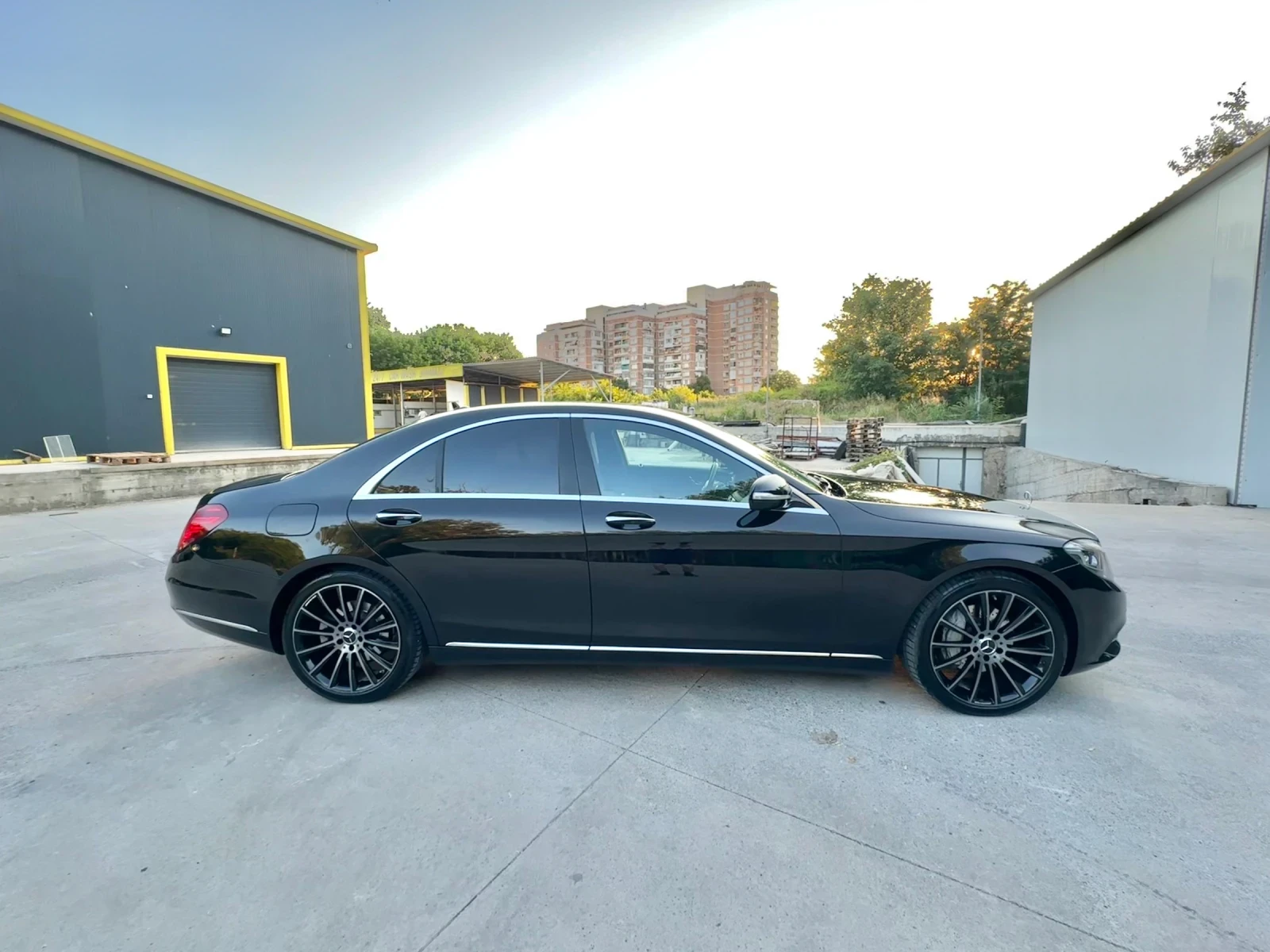 Mercedes-Benz S 350 * 9G-Tronic* Blutec * DIST-PLUS * MASSAGE* , снимка 8 - Автомобили и джипове - 55449143