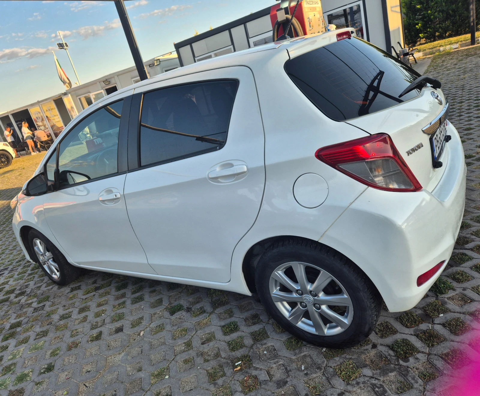 Toyota Yaris, снимка 7 - Автомобили и джипове - 55513197