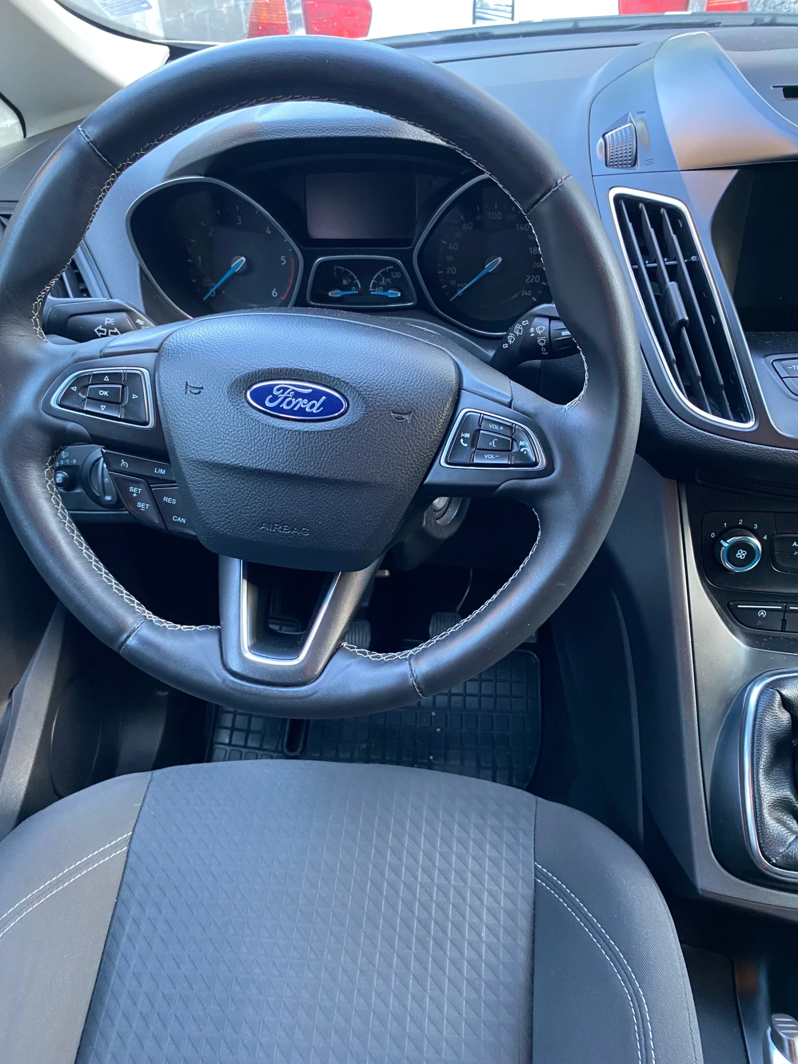 Ford C-max, снимка 11 - Автомобили и джипове - 56011529