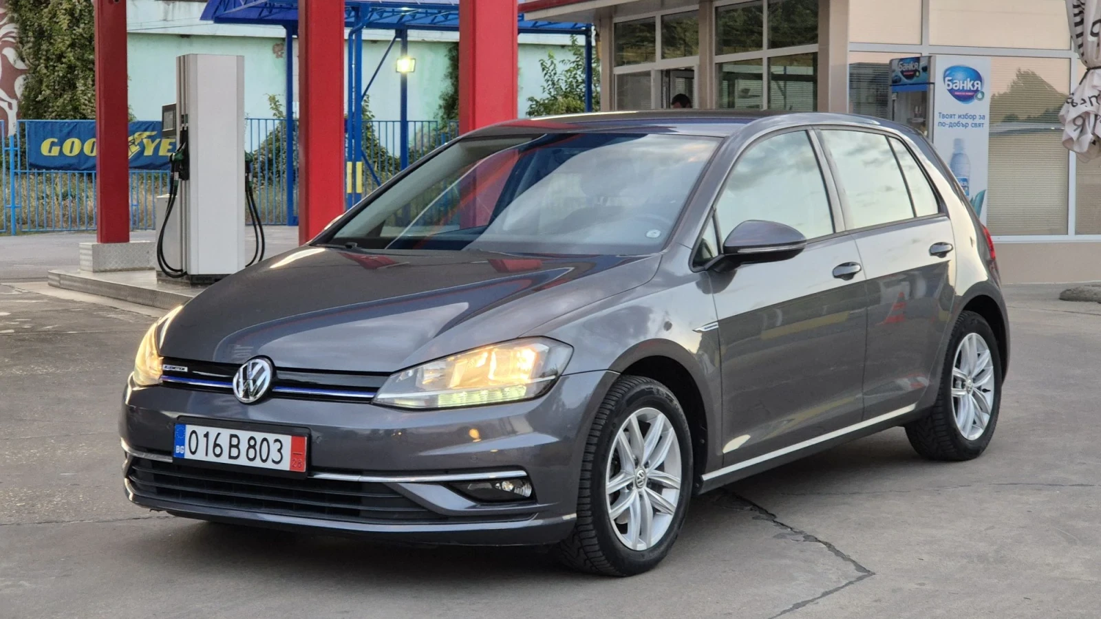 VW Golf 1.4i ФЕЙСЛИФТ* ПЕРФЕКТНА* , снимка 12 - Автомобили и джипове - 56065056