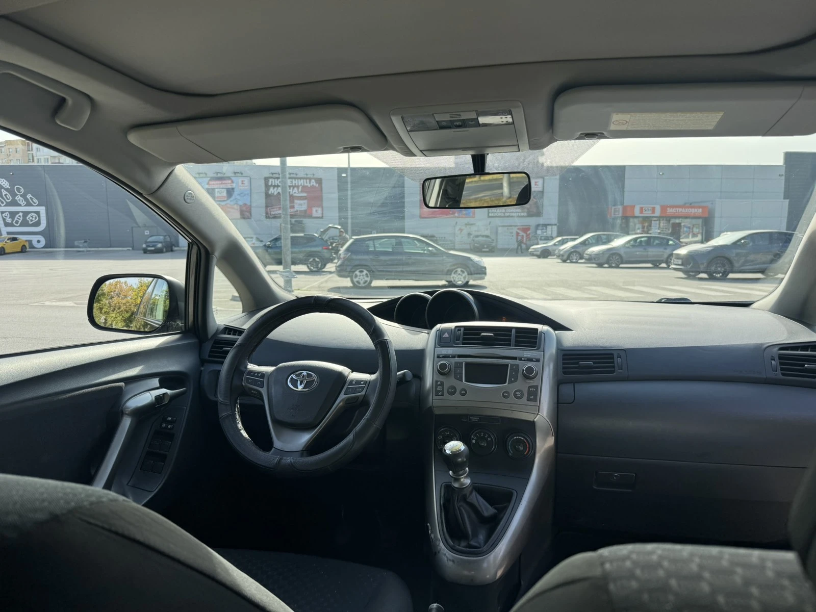 Toyota Verso, снимка 3 - Автомобили и джипове - 56456152