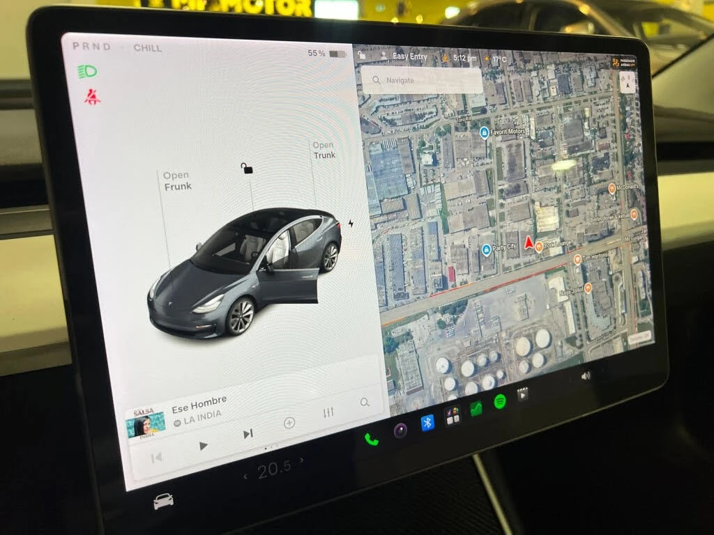 Tesla Model 3 АвтоКредит * (ЦЕНА ДО БГ), снимка 17 - Автомобили и джипове - 56612578