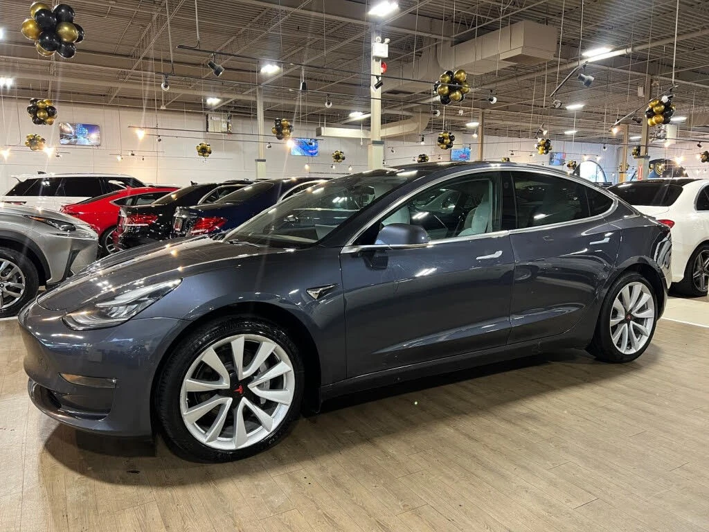 Tesla Model 3 АвтоКредит * (ЦЕНА ДО БГ), снимка 2 - Автомобили и джипове - 56612578