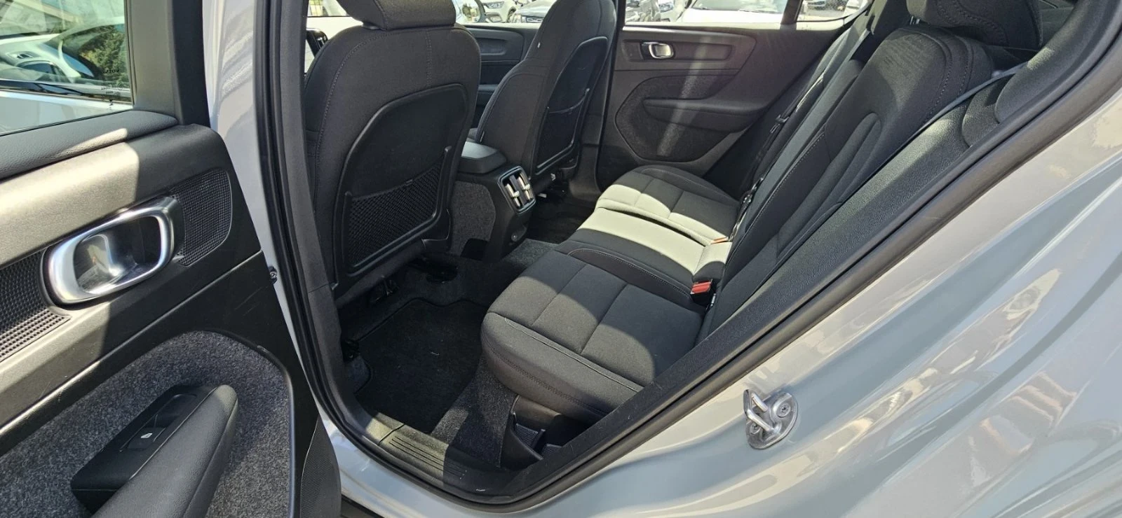 Volvo C40 Volvo C40 Recharge , снимка 11 - Автомобили и джипове - 56719193