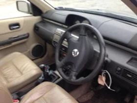 Nissan X-trail 2.2d  НА ЧАСТИ, снимка 2