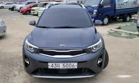 Kia Stonic Diesel 1.6 Trendy * НАЙ-ДОБРА ЦЕНА В БЪЛГАРИЯ* , снимка 2