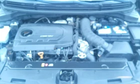 Kia Stonic Diesel 1.6 Trendy * НАЙ-ДОБРА ЦЕНА В БЪЛГАРИЯ* , снимка 10