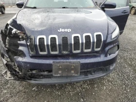 Jeep Cherokee 3.2L 6 4x4 w/Front Whl Drv, снимка 13