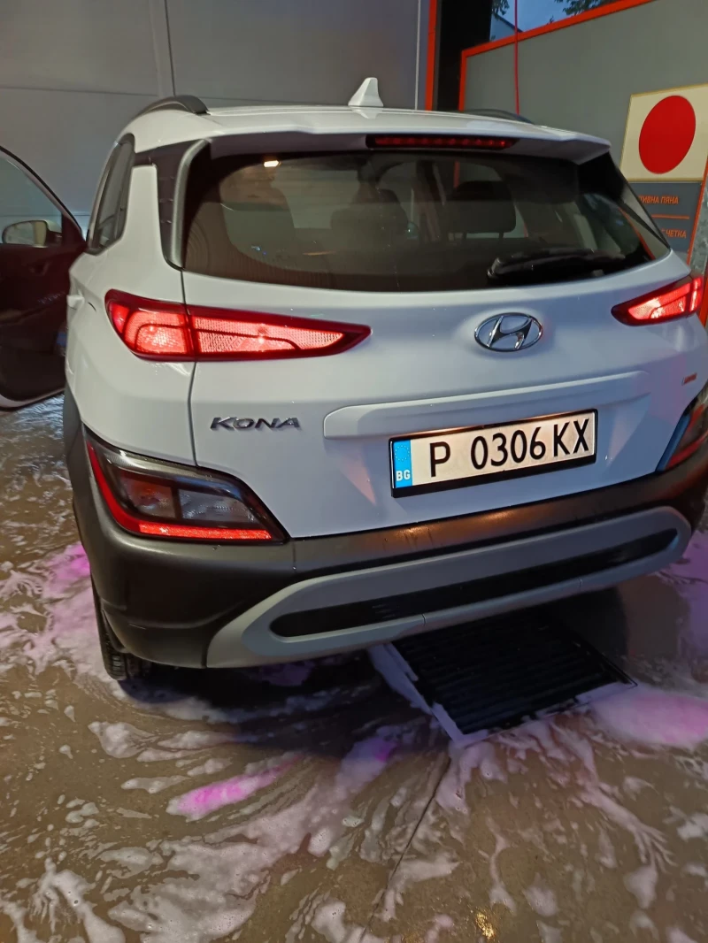 Hyundai Kona, снимка 8 - Автомобили и джипове - 52338588