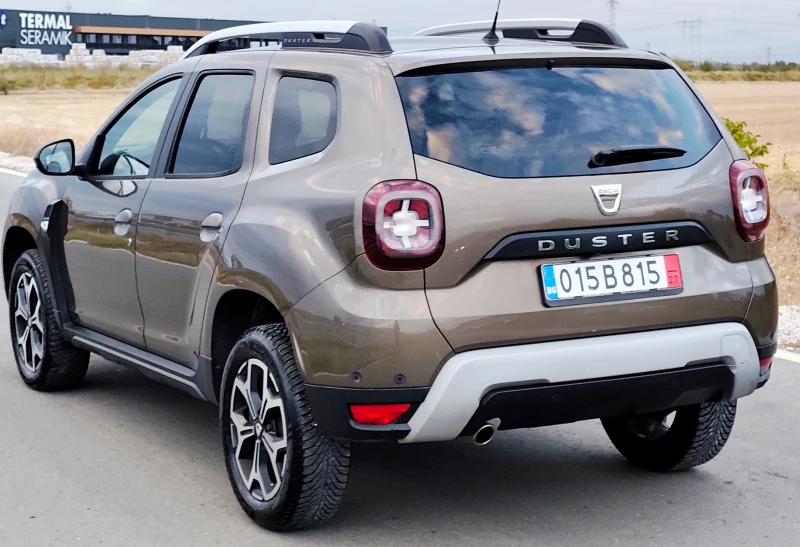 Dacia Duster 1.5 DCI EURO 6B, снимка 4 - Автомобили и джипове - 51913661