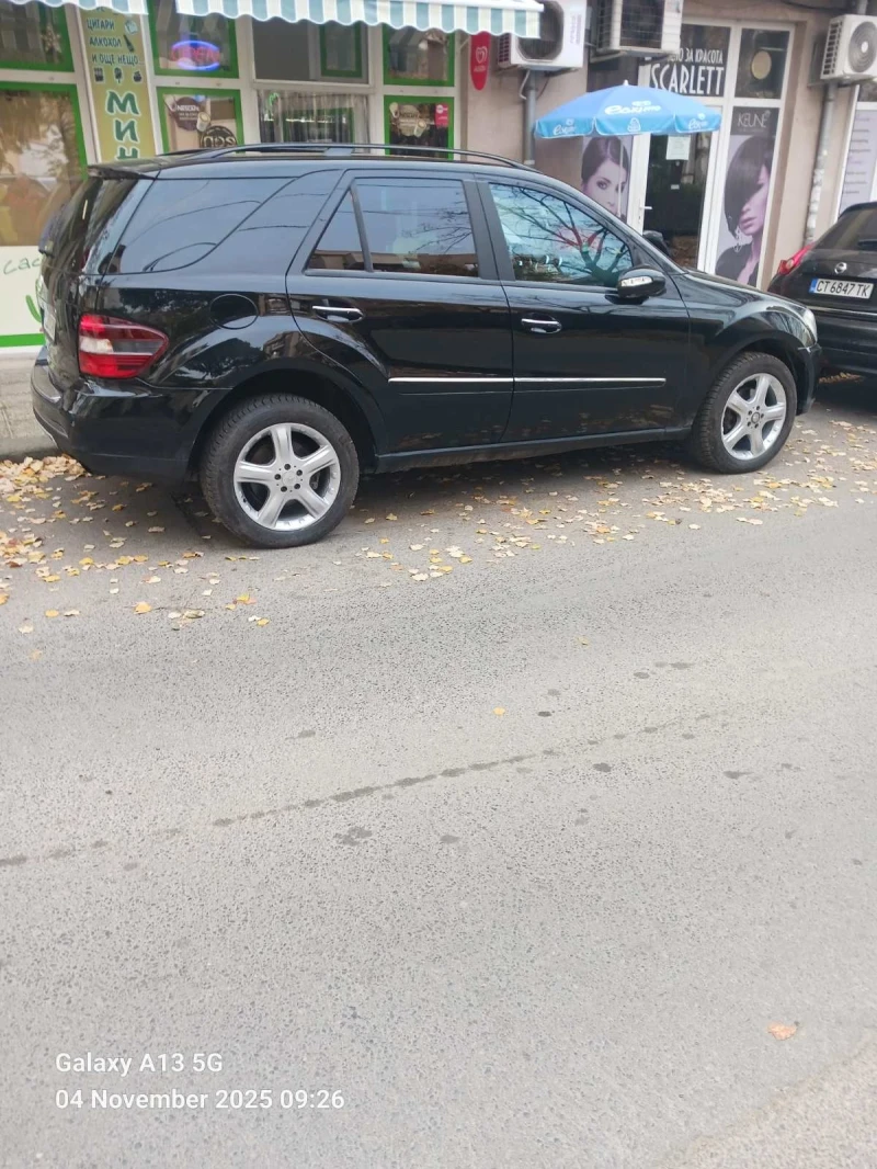 Mercedes-Benz ML 320, снимка 2 - Автомобили и джипове - 53168654