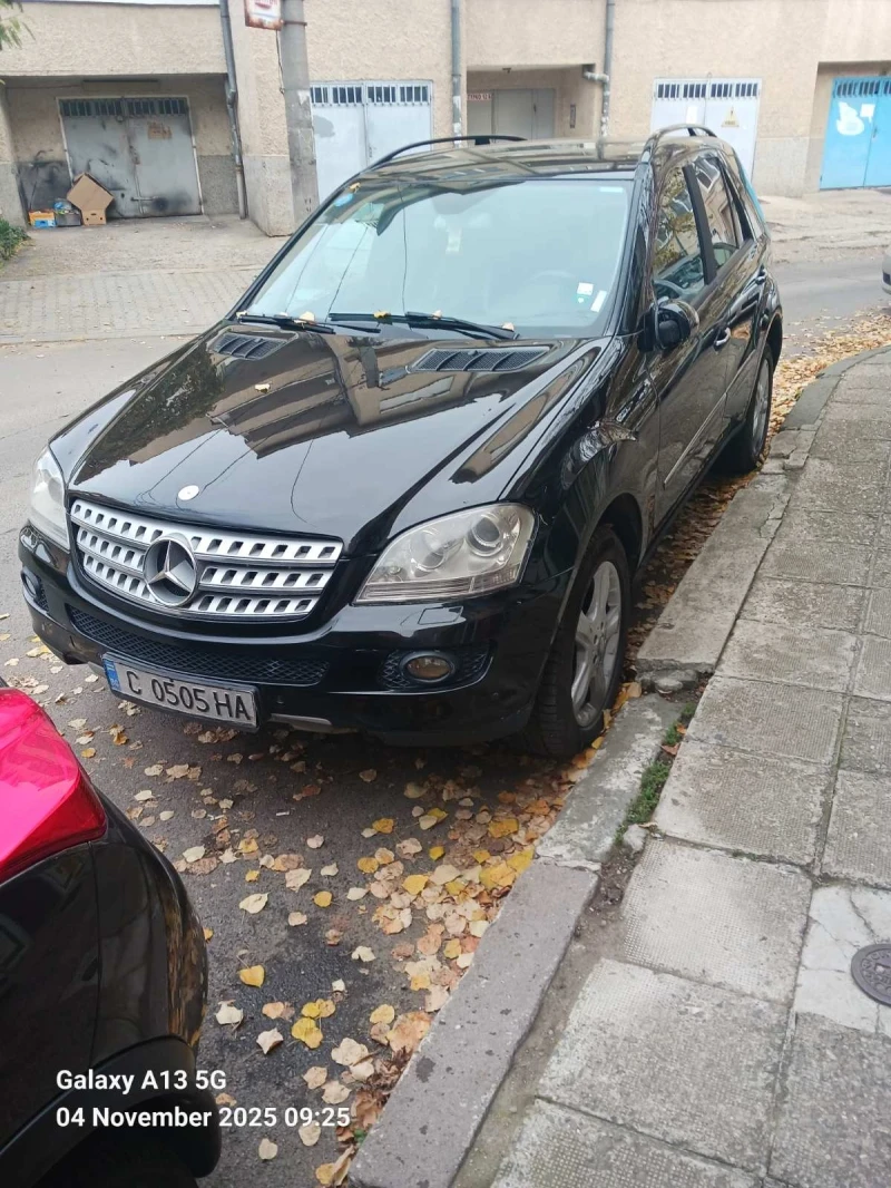 Mercedes-Benz ML 320, снимка 4 - Автомобили и джипове - 53168654