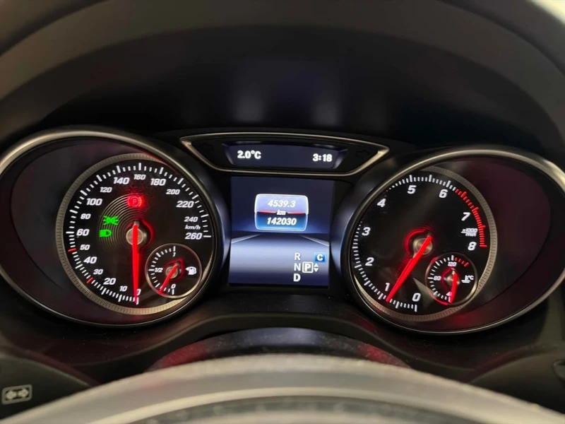 Mercedes-Benz GLA 250 * AWD 4MATIC * CARFAX * ПОДГРЕВИ * * , снимка 8 - Автомобили и джипове - 53277469