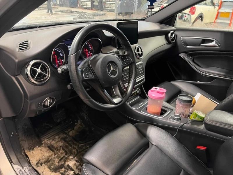 Mercedes-Benz GLA 250 * AWD 4MATIC * CARFAX * ПОДГРЕВИ * * , снимка 5 - Автомобили и джипове - 53277469