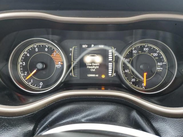 Jeep Cherokee 3.2L 6 4x4 w/Front Whl Drv, снимка 10 - Автомобили и джипове - 53713603