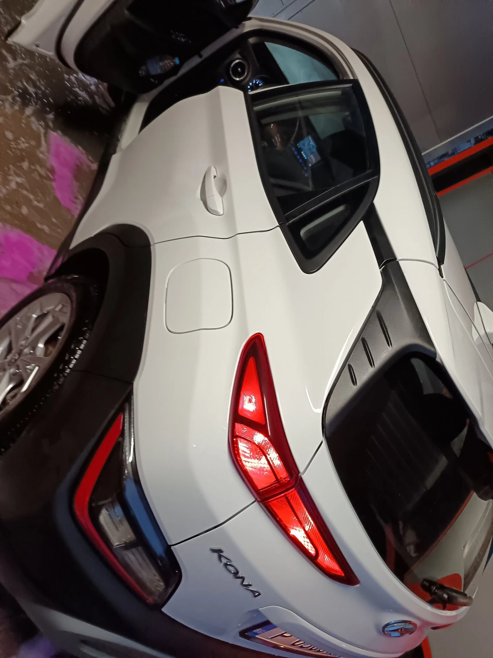 Hyundai Kona  - изображение 10