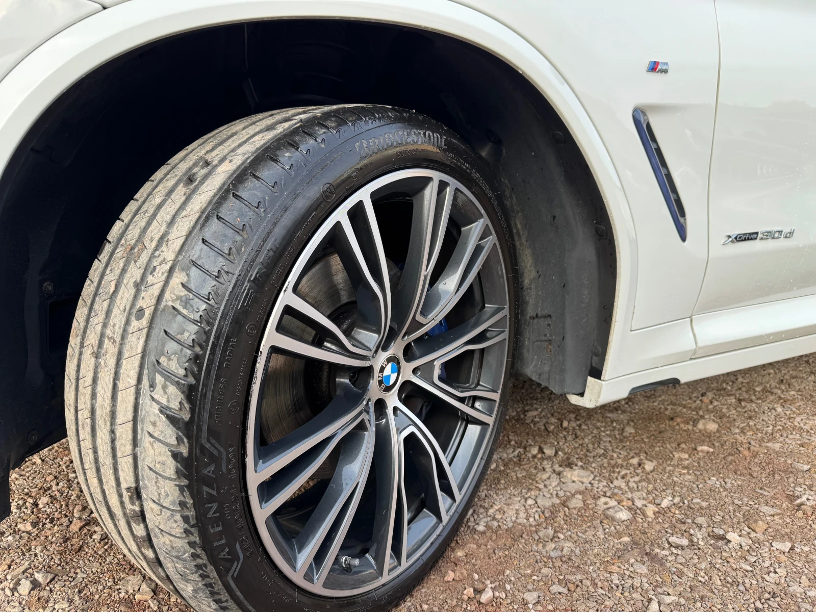 BMW X3 3.0d M-Pack X-Drive - изображение 9