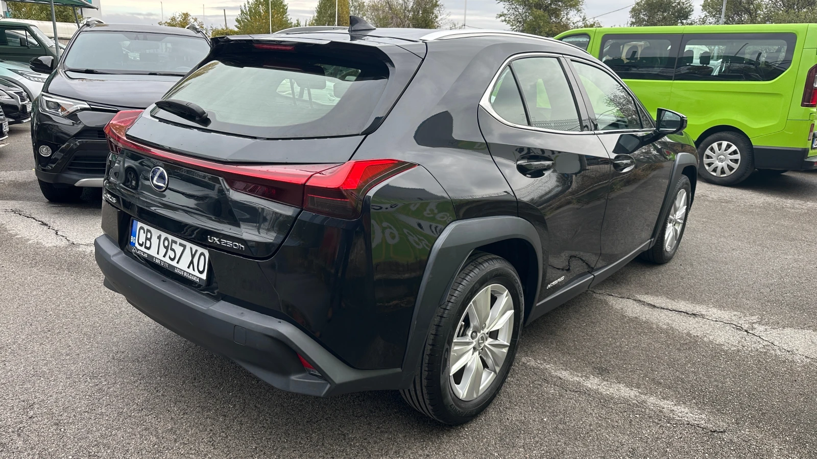 Lexus UX 250h 2.0 Hybrid,  | Mobile.bg   6