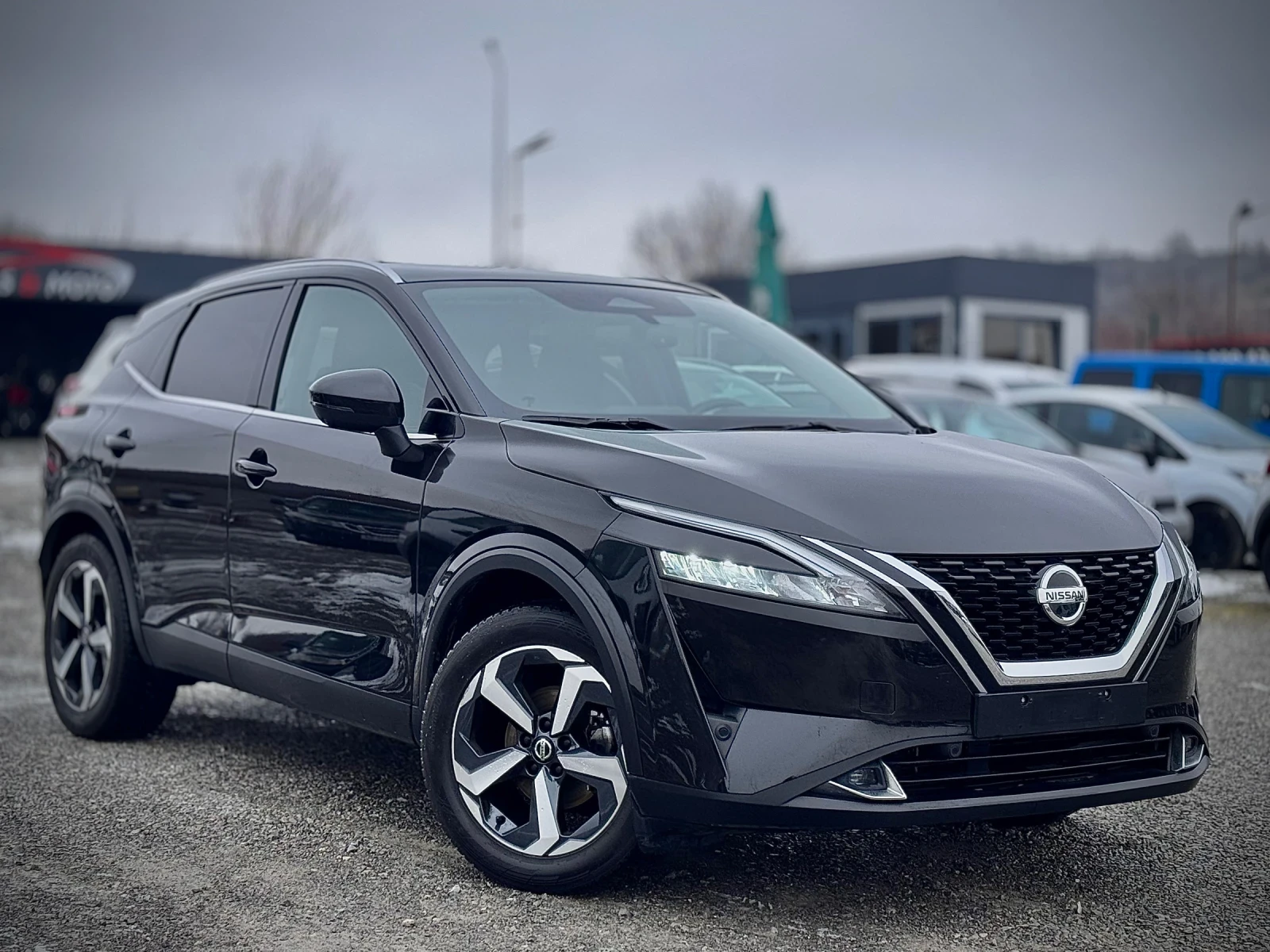 Nissan Qashqai 4x4* Digital* Tekna+ * Гаранция* Панорама*  - изображение 3