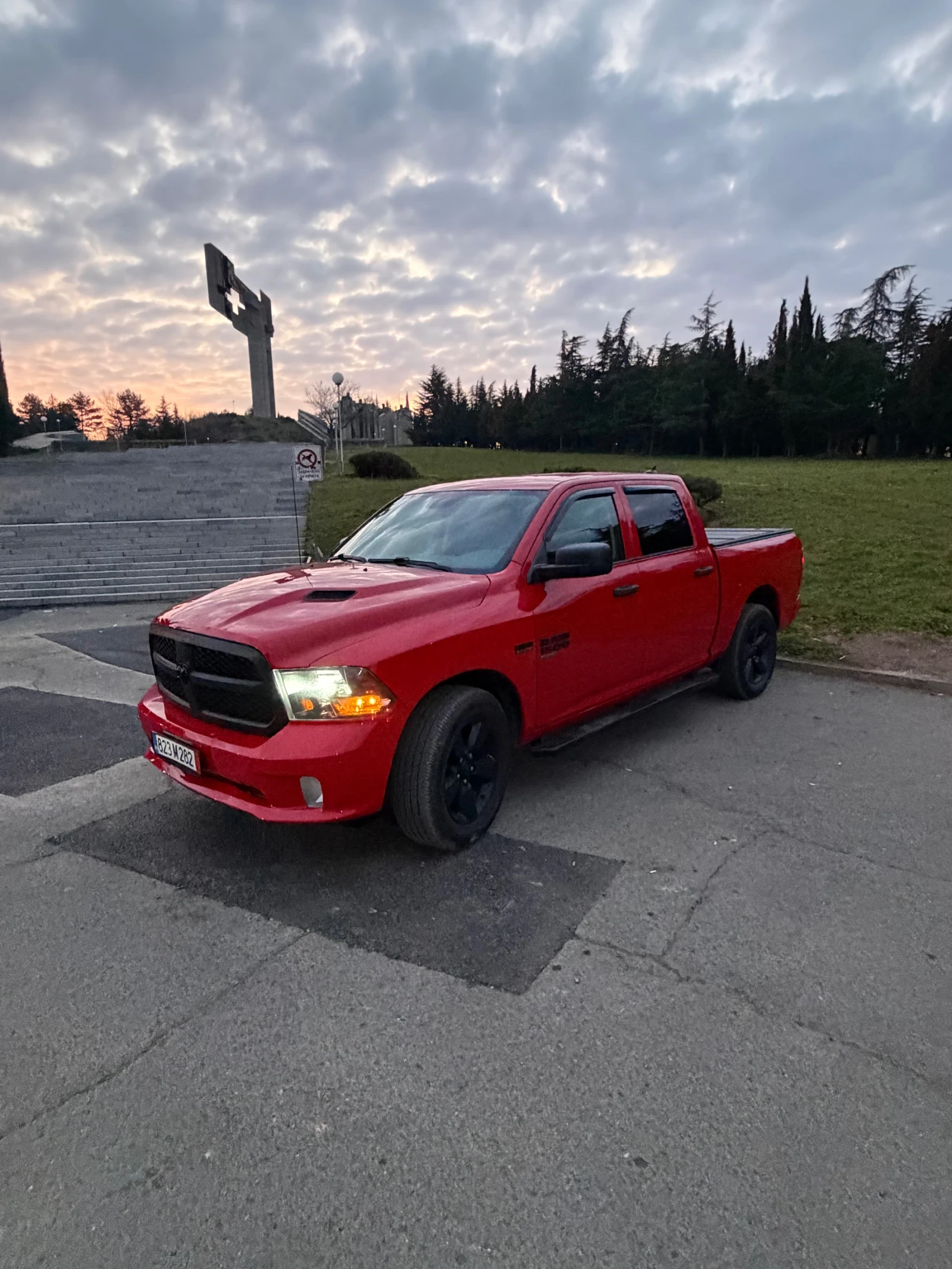 Dodge Ram Dodge RAM 1500 SLT АГУ, снимка 4 - Автомобили и джипове - 53921724