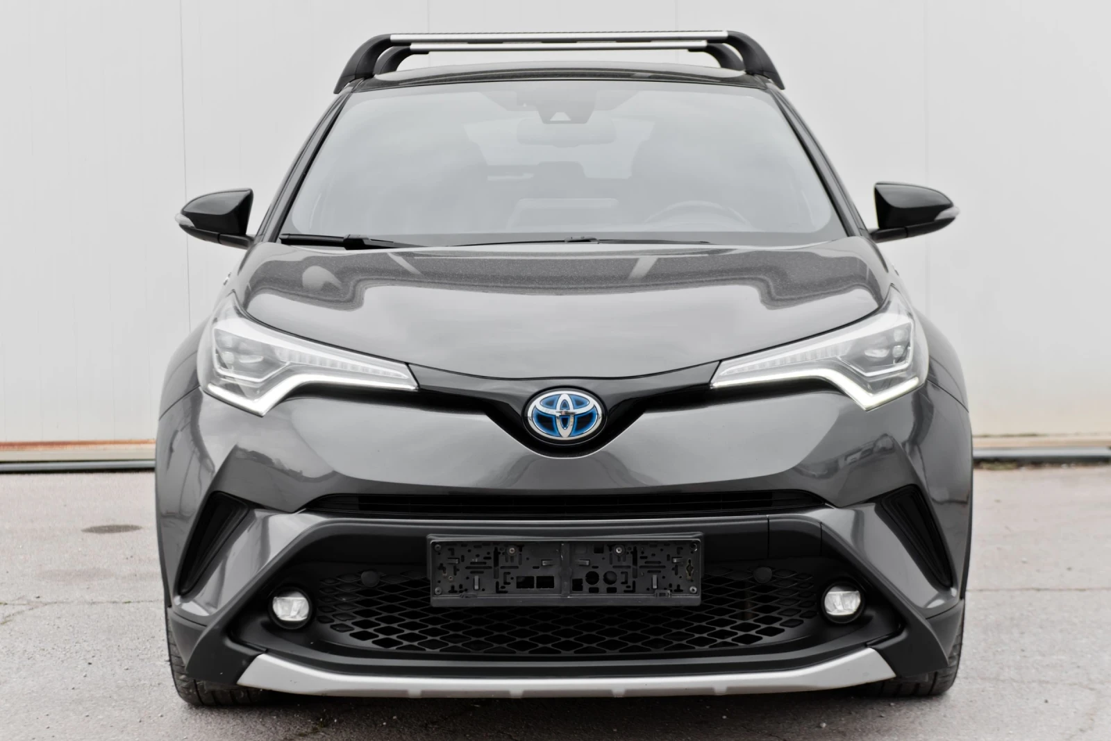 Toyota C-HR 1.8 Hybrid, снимка 3 - Автомобили и джипове - 54209699