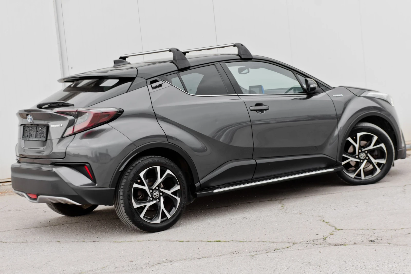 Toyota C-HR 1.8 Hybrid, снимка 5 - Автомобили и джипове - 54209699