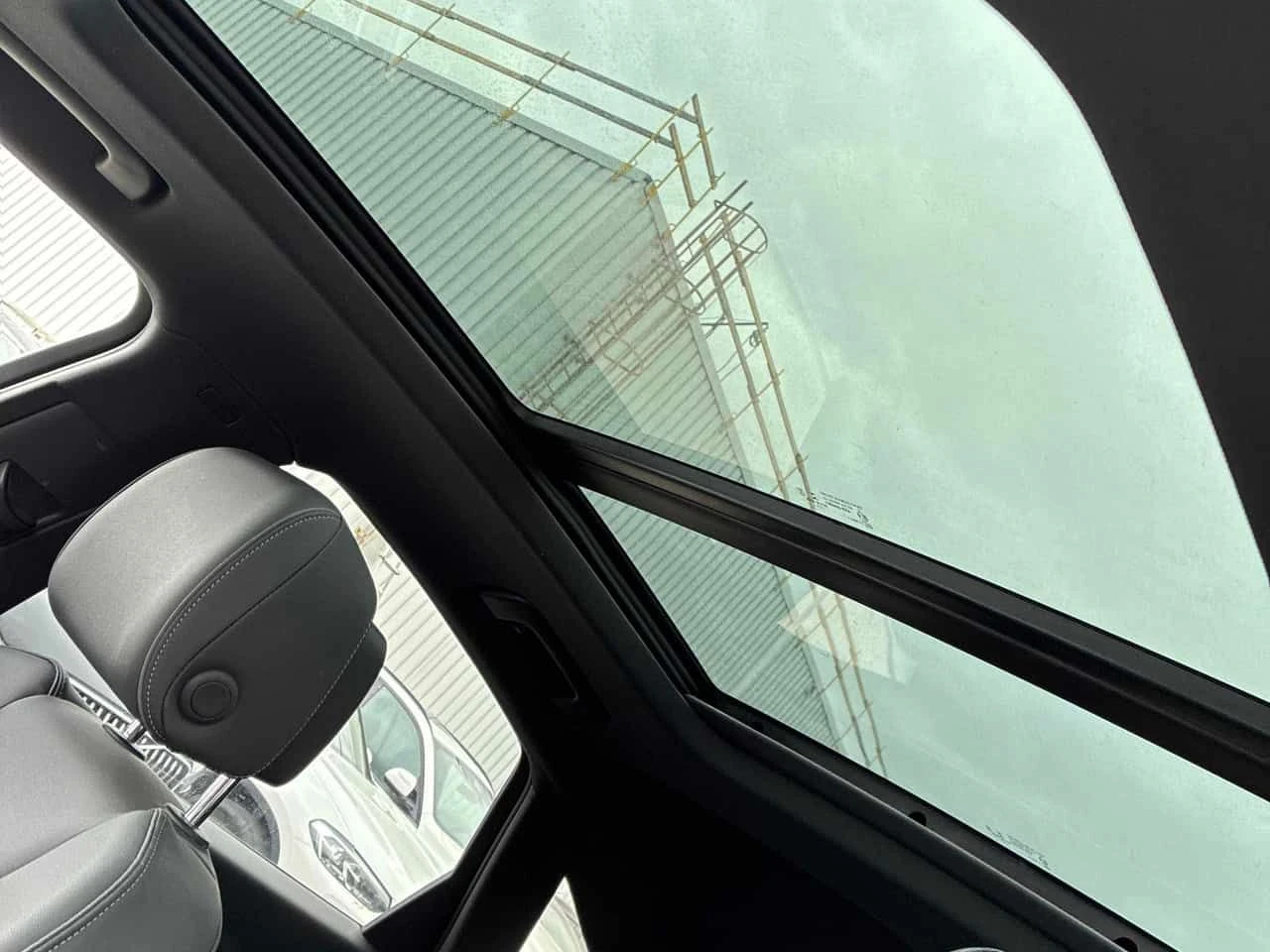 Audi Q5 Progressiv S LINE/ПАНОРАМА/ДИСТРОНИК/360, снимка 11 - Автомобили и джипове - 54373046