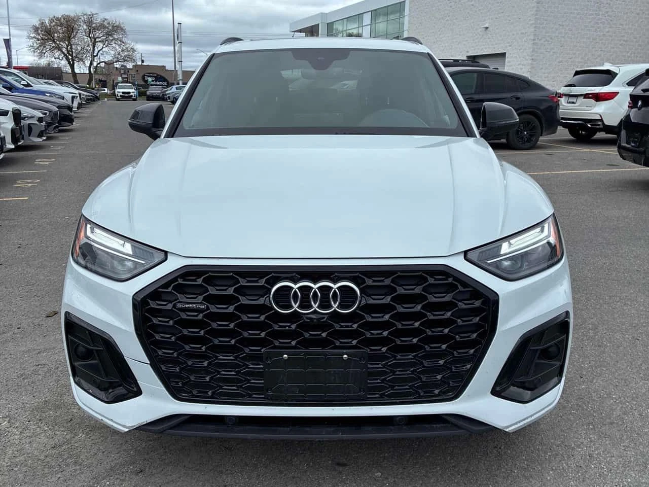 Audi Q5 Progressiv S LINE/ПАНОРАМА/ДИСТРОНИК/360, снимка 2 - Автомобили и джипове - 54373046