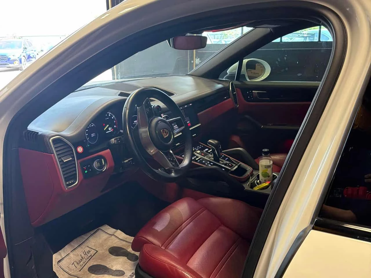 Porsche Cayenne * E Hybrid * CARFAX * ЦЕНА ДО БГ, снимка 7 - Автомобили и джипове - 55187685