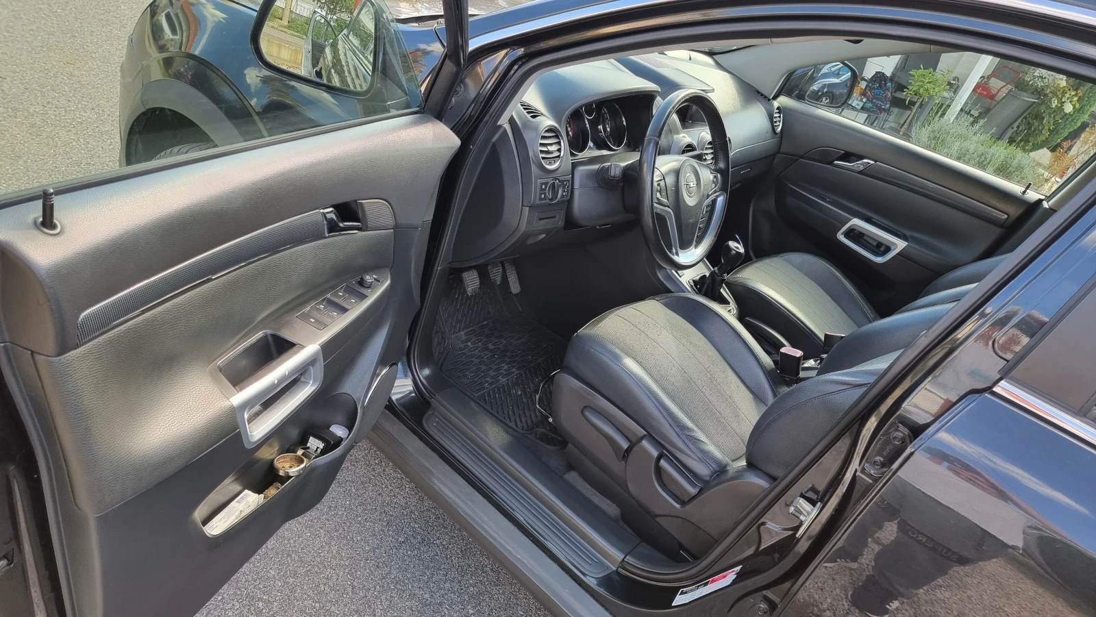 Opel Antara, снимка 12 - Автомобили и джипове - 55434423