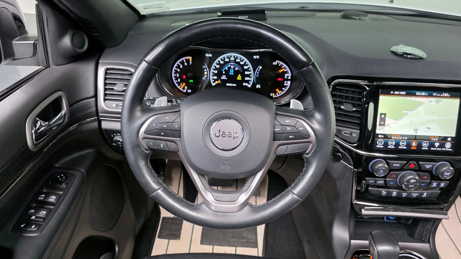 Jeep Grand cherokee Limited X 3.6L 4x4, снимка 9 - Автомобили и джипове - 55501772