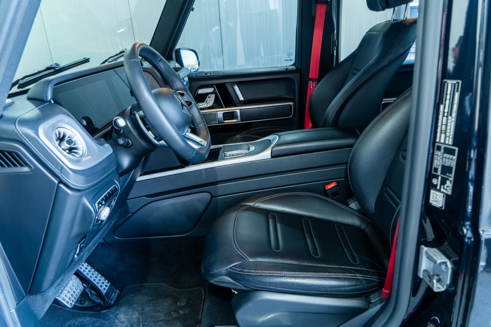 Mercedes-Benz G 350 63 AMG PACK = TOP = ЛИЗИНГ = ГАРАНЦИЯ, снимка 7 - Автомобили и джипове - 56242672