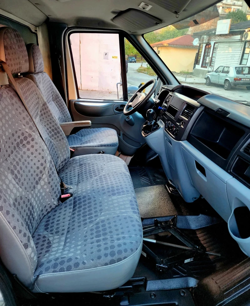 Ford Transit, снимка 6 - Бусове и автобуси - 52416729