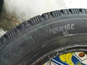 Гуми Зимни 215/65R16, снимка 6