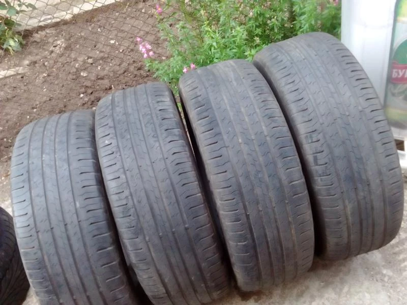 Гуми Летни 235/55R19, снимка 9 - Гуми и джанти - 21749149