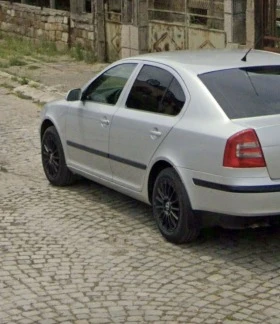 Skoda Octavia 2000, снимка 2