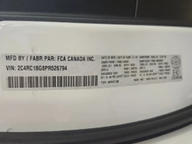 Chrysler Pacifica * TOURING L * CARFAX *    | Mobile.bg    7