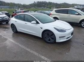 ������ Tesla Model 3
