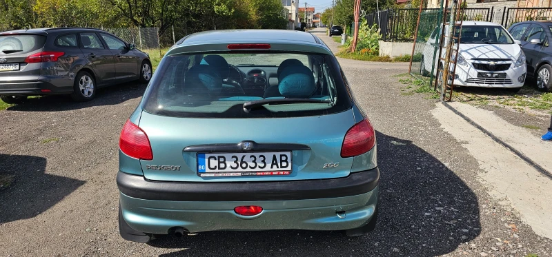 Peugeot 206 1.9d 69кс. Климатик, снимка 7 - Автомобили и джипове - 47904923