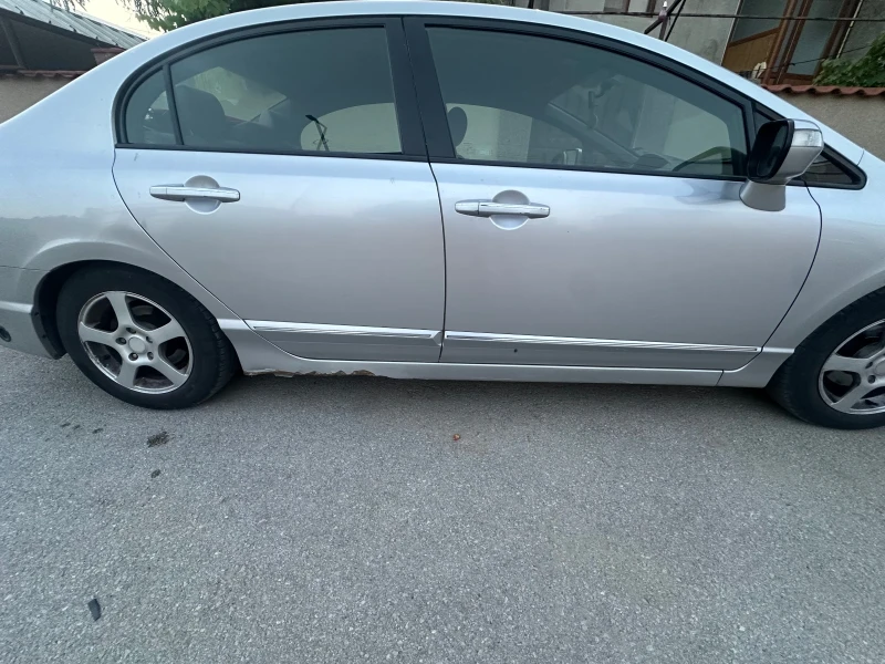 Honda Civic, снимка 4 - Автомобили и джипове - 50716809