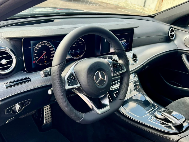 Mercedes-Benz E 220 AMG/4MATIC/DIGITAL/ПОДГ/BURMES/HEAD UP/AMBIENT/LIZ, снимка 9 - Автомобили и джипове - 51498263
