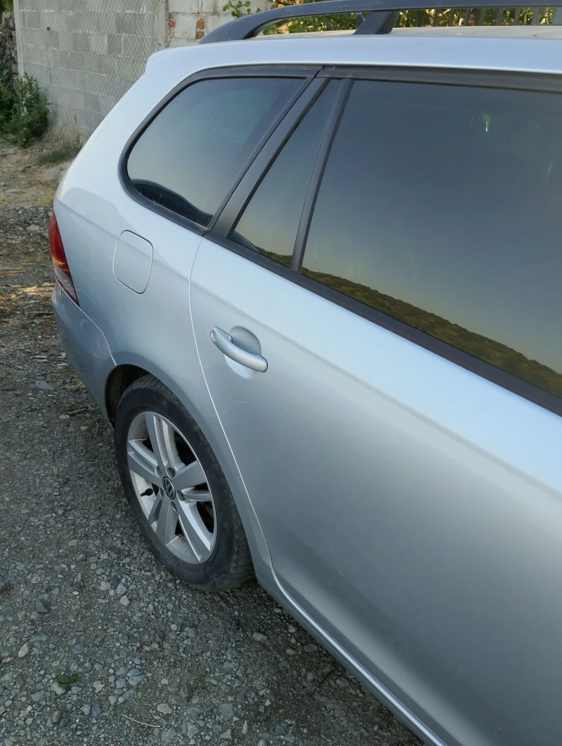 VW Golf Variant, снимка 9 - Автомобили и джипове - 52006926