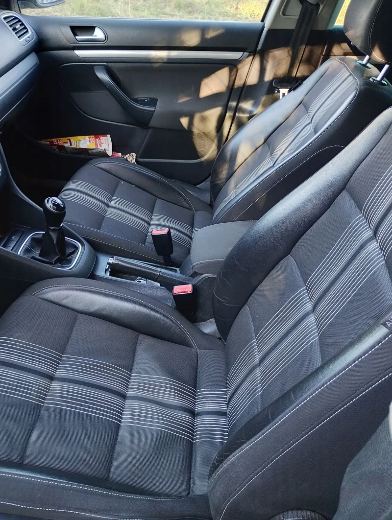 VW Golf Variant, снимка 13 - Автомобили и джипове - 52006926