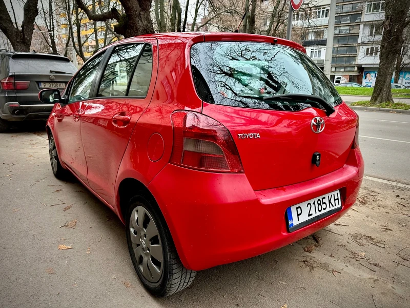 Toyota Yaris 1.3 vvti, снимка 4 - Автомобили и джипове - 52890493