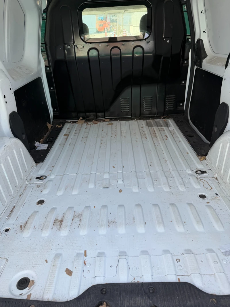 Dacia Dokker 1.6 LPG, снимка 7 - Автомобили и джипове - 53340544