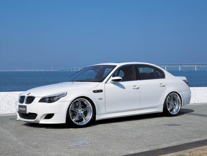 BMW M5 e60, снимка 1 - Автомобили и джипове - 41989888