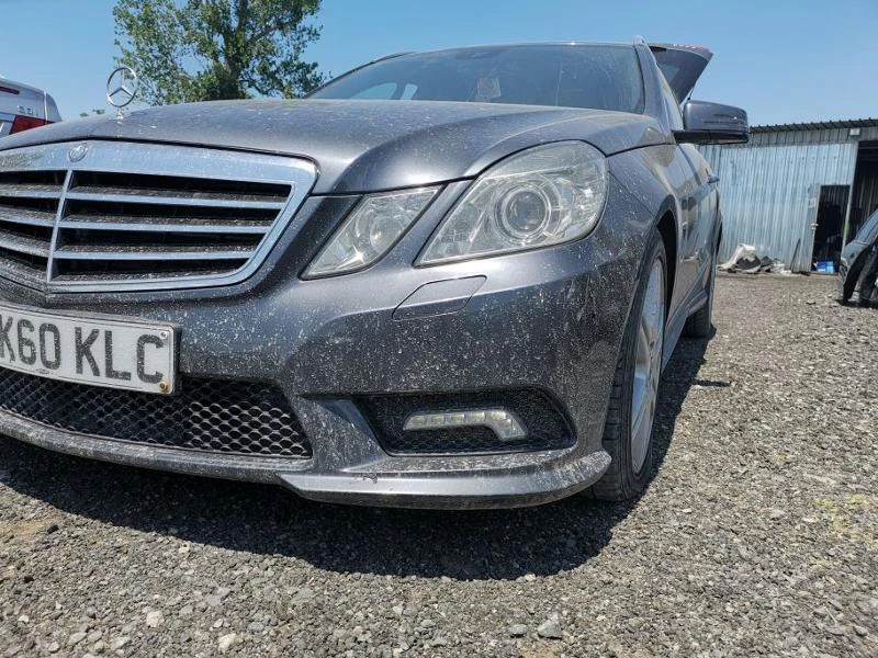 Mercedes-Benz E 350 7 г троник биксенон, снимка 8 - Автомобили и джипове - 25848114