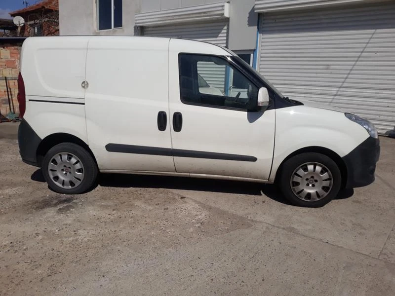 Fiat Doblo 2Бр.Natural Power 1.4 120k.c.метан/1.6 105к.с.диз., снимка 9 - Автомобили и джипове - 34636786