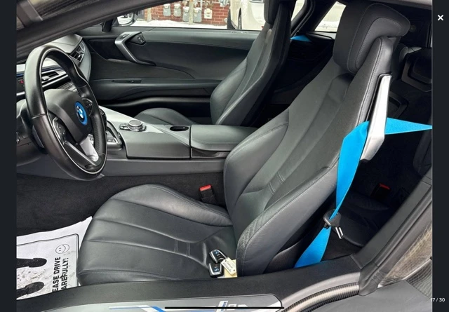 BMW i8 * 2dr Cpe * CARFAX * БЕЗ ПЪРВОНАЧАЛНА ВНОСКА, снимка 5 - Автомобили и джипове - 53055807